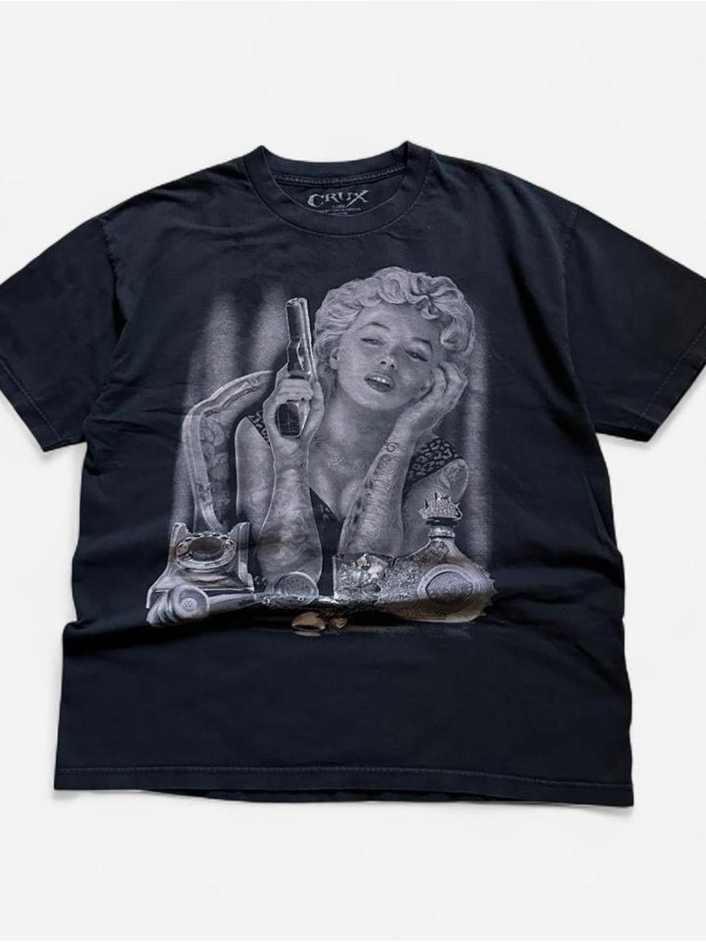 CRUX Black Graphic Tee with Marilyn-Style Portrait Mens large